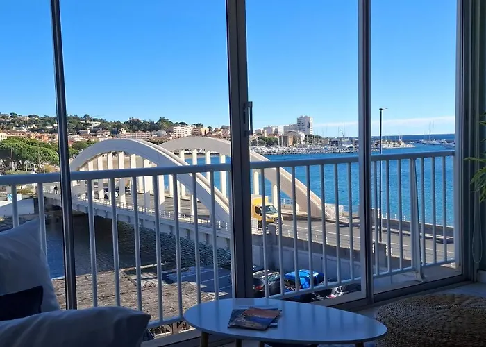 Front De Golfe De Saint-tropez